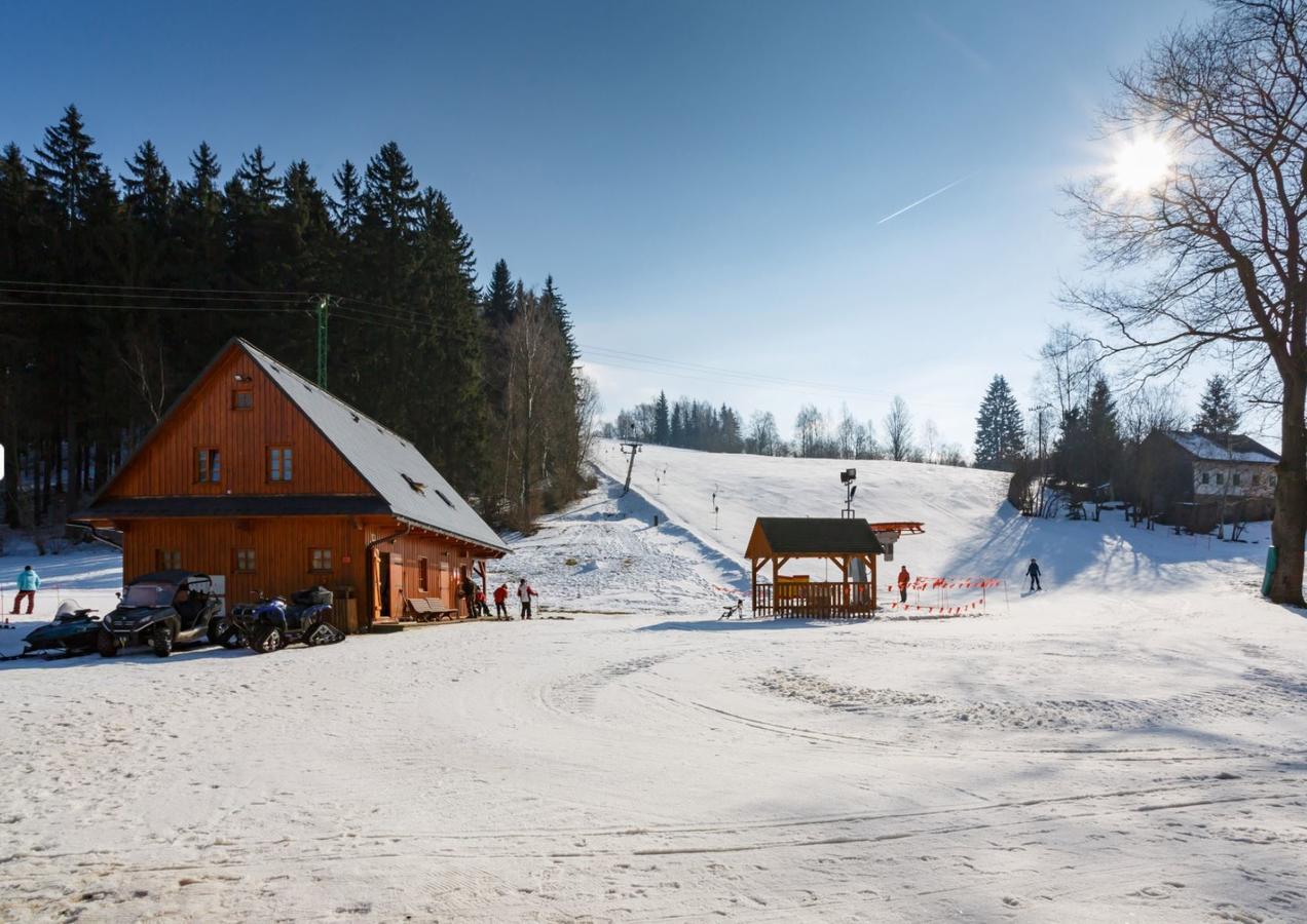 X-Park Frantiskov Hotel Jindrichov Eksteriør billede